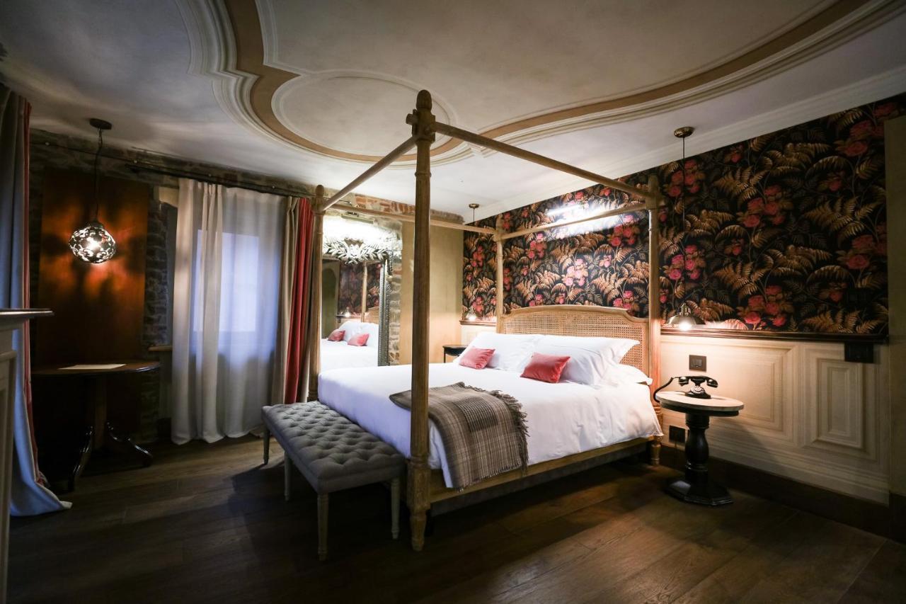 La Piazzetta Degli Artisti - Boutique B&B Bossolasco Buitenkant foto
