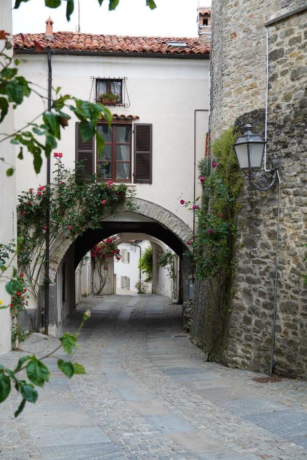 La Piazzetta Degli Artisti - Boutique B&B Bossolasco Buitenkant foto