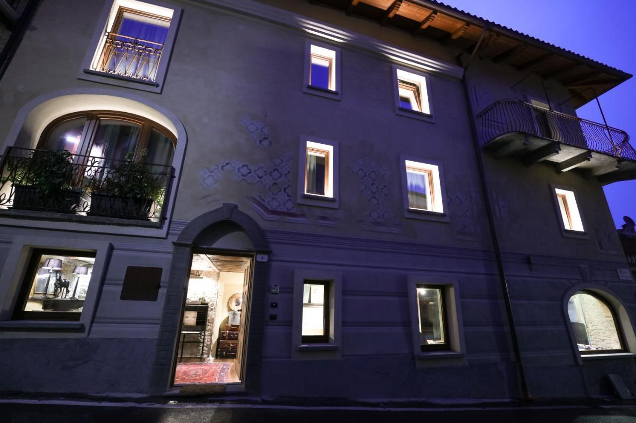 La Piazzetta Degli Artisti - Boutique B&B Bossolasco Buitenkant foto
