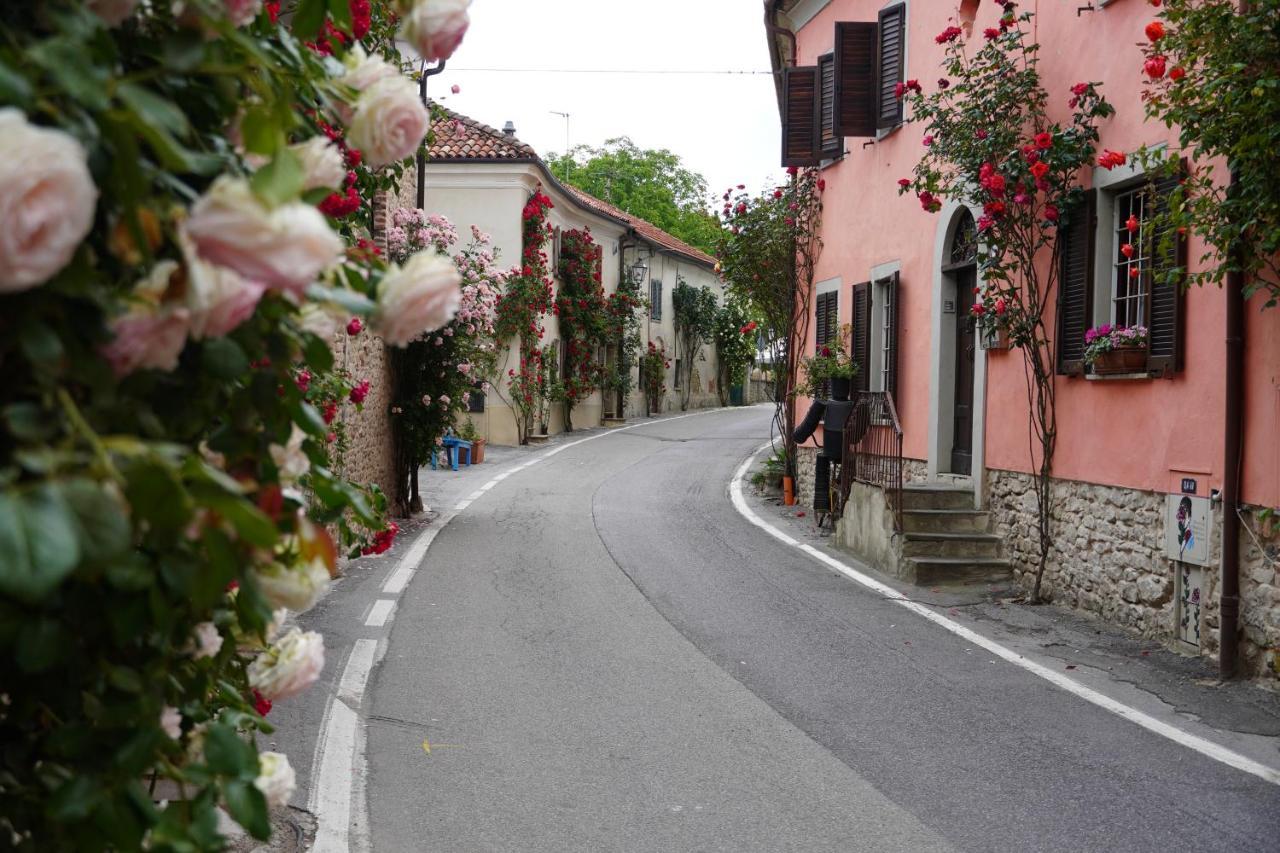 La Piazzetta Degli Artisti - Boutique B&B Bossolasco Buitenkant foto